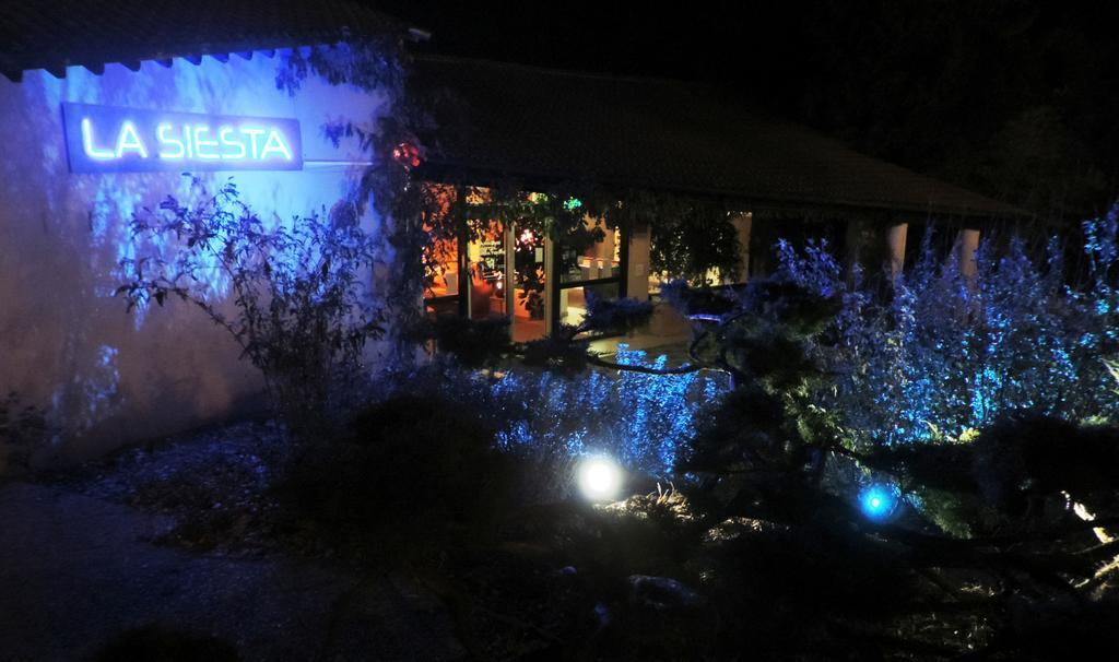 The Originals City, Hotel La Siesta, Annonay Est Davézieux Exteriör bild