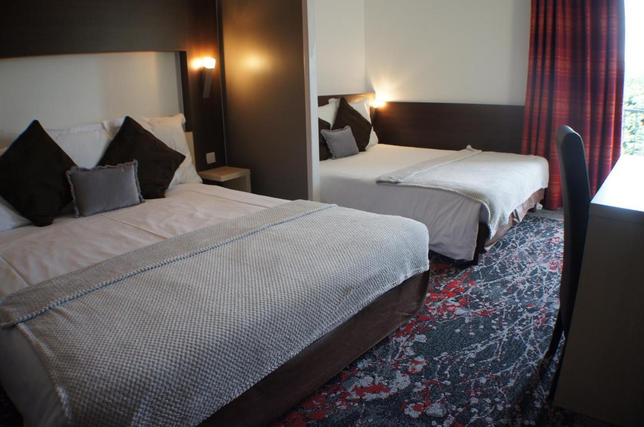 The Originals City, Hotel La Siesta, Annonay Est Davézieux Exteriör bild